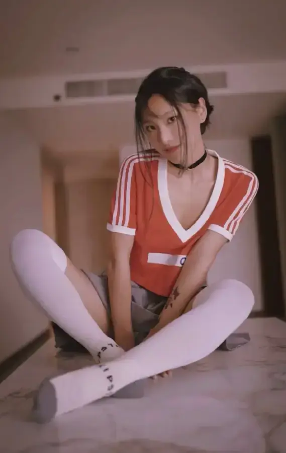 《刘玥合集》完整版高清观看-刘玥合集单挑三黑经典-海外留学生人气作品免费在线播放